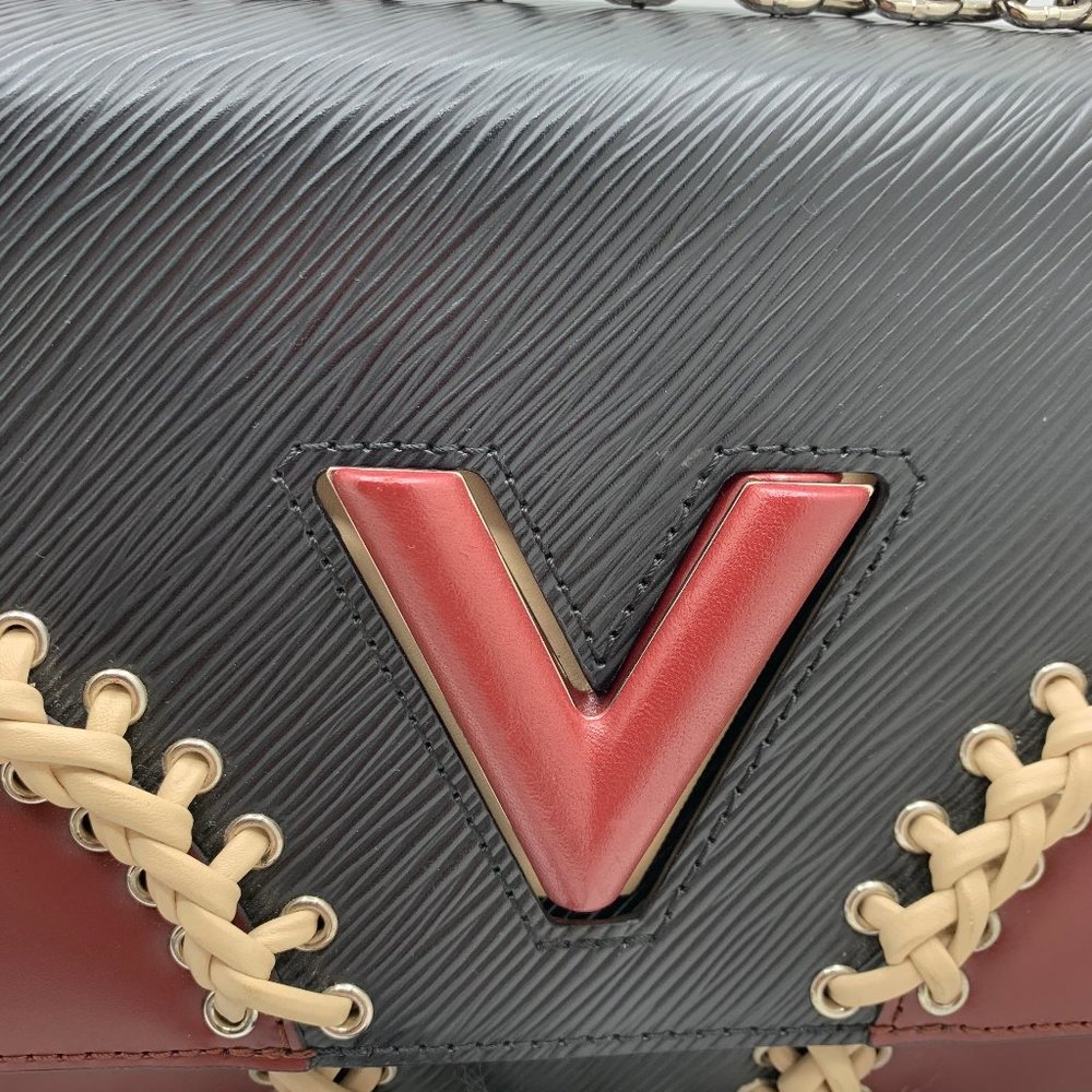 ❌SOLD❌Louis Vuitton Epi Braided Twist MM bag - Picture 7 of 16